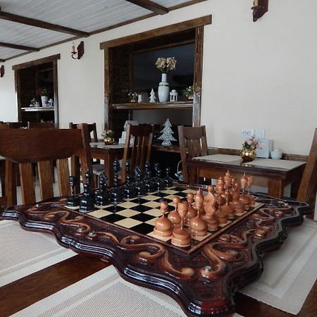 Greku Hotel Bukovel Ngoại thất bức ảnh