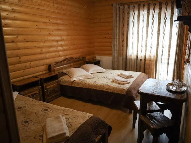 Greku Hotel Bukovel Ngoại thất bức ảnh
